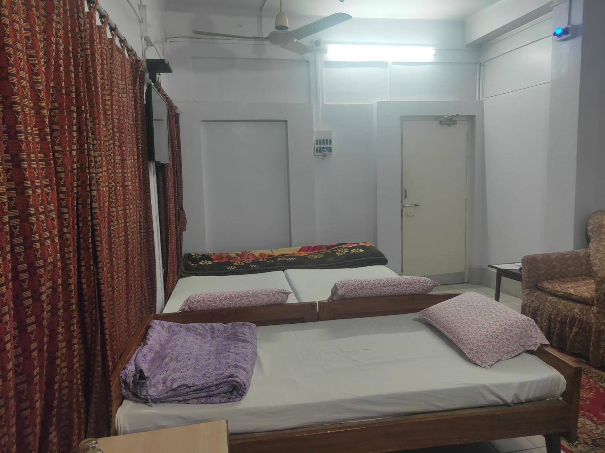 Chaiti Lodge - Santiniketan Bolpur Szoba fotó