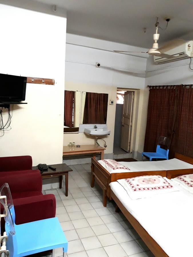 Chaiti Lodge - Santiniketan Bolpur Kültér fotó